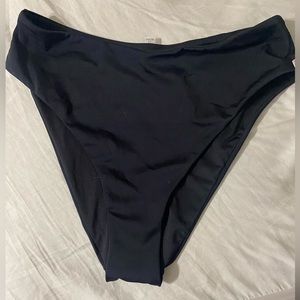 VS medium cheeky swim bottom